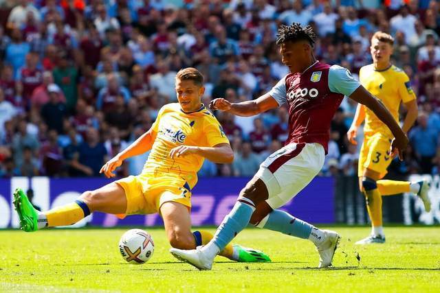 太猛了！随着曼城3-0横扫，英超积分榜如下：枪手仅剩两分优势！